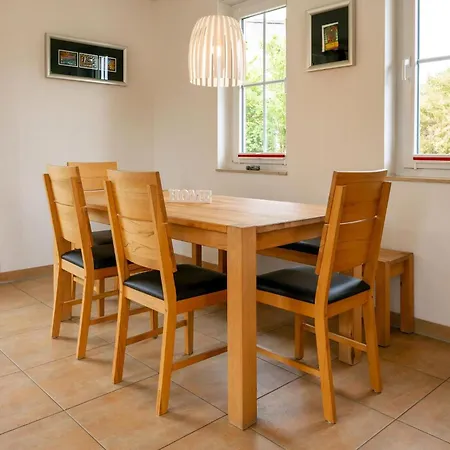 Holiday home Urlaub Am Im Reethaus Fabius Gramkow